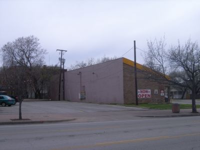 951 Magnolia parking 2010
