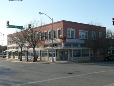1000 Magnolia 2008

