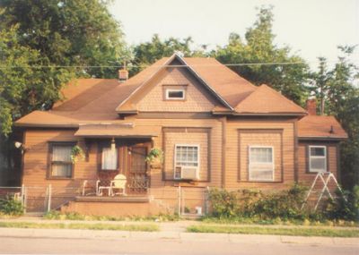1009 Jefferson 1995
