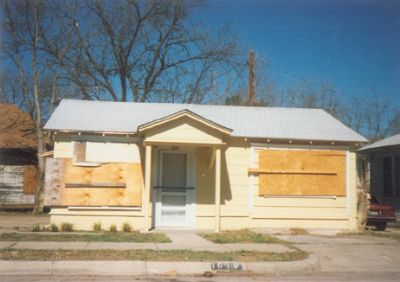 1010 Jefferson 1995
Originally garage apt to 1729 Washington which burned and was demolished
