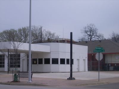 1013 Magnolia side 2010
