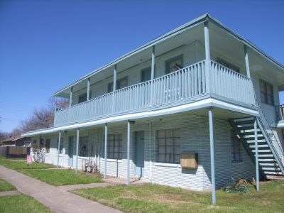 1050 Allen 2010
