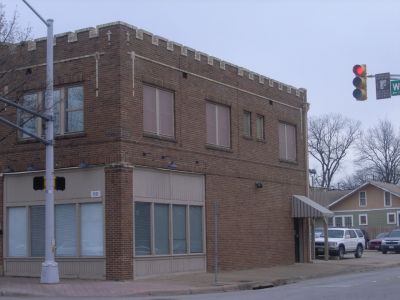 1121 Magnolia side 2010
