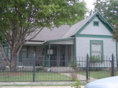 1124 Lilac 2005
