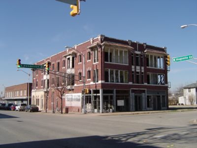 1200 Magnolia 2005
