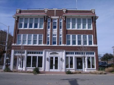 1200 Magnolia side 2010
