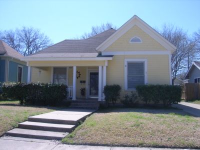1209 Hawthorne 2010
