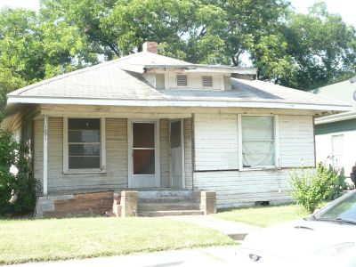 1211 Carlock 2011
