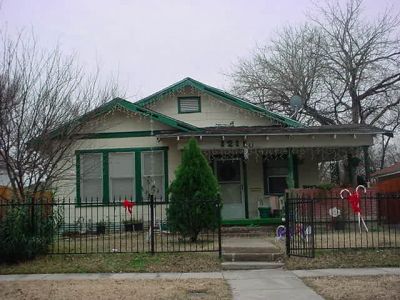 1211 Hawthorne 2003
