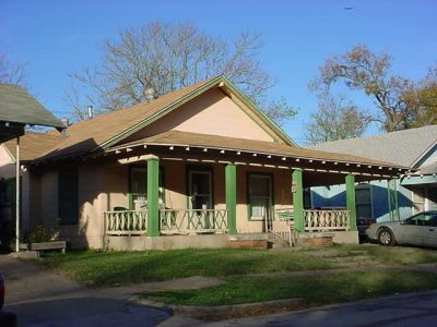 1216 Arlington 2003
