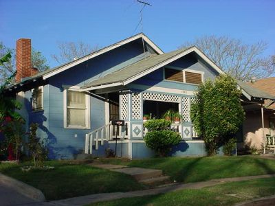 1220 Arlington 2003
