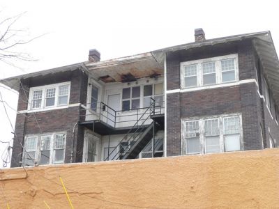 1228 Adams back 2009
