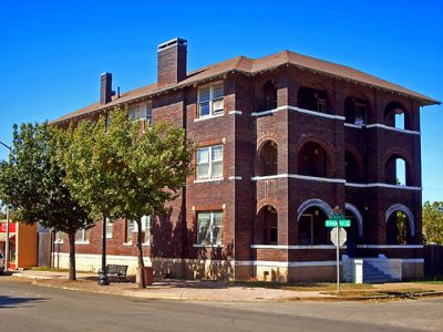 1228 Adams south side 2008

