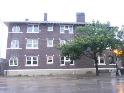 1228 Adams south side 2011
