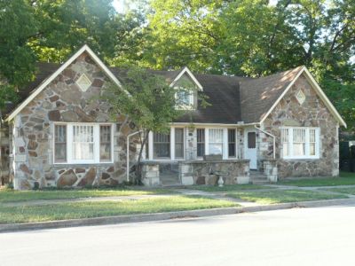 1301 Park Place 2008 October
