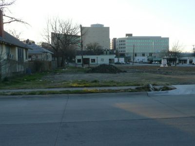 1302 Fairmount 2008
House was moved to 1320 Alston
Lot re-addressed as 1451 Magnolia
