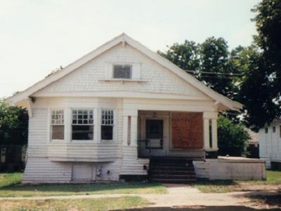1315 Hurley 1994
