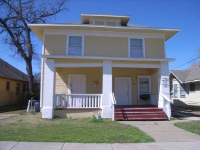 1316 College 2010
