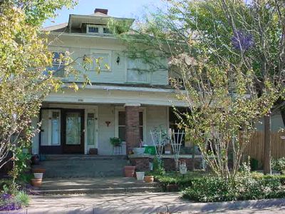 1319 Washington 2003
