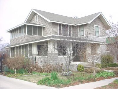 1320 Adams 2002
