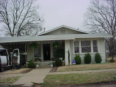 1321 Henderson 2003 February
