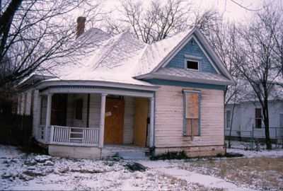 1322 5th 1990
