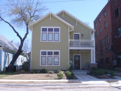 1325 College 2010
