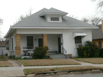 1326 College 2008
