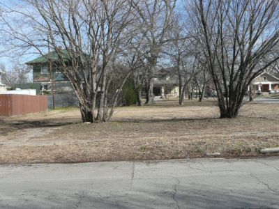 1329 Henderson 2008
