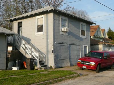 1329 Lake garage apt 2008
