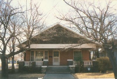 1401 Adams 1995

