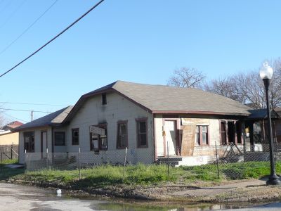 1401 Alston 2012 February
After fire.

