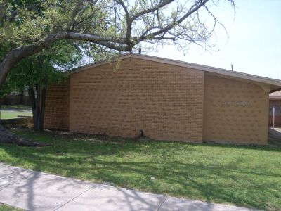 1408 Lipscomb 2010

