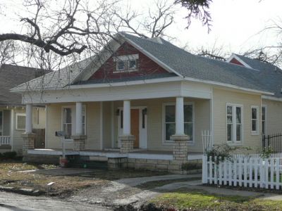 1412 Henderson 2008
