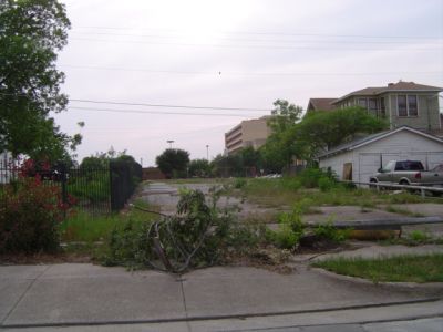 1412 Hurley 2005
