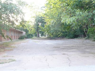 1413 Alston 2012
