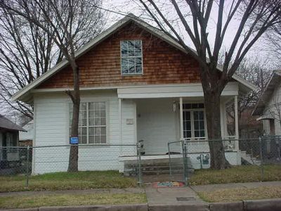 1415 Lake 2003
