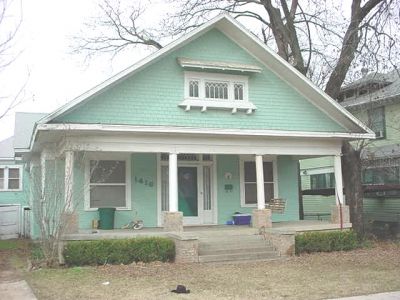 1416 Adams 2002
