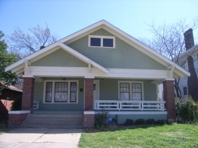 1421 Adams 2010
