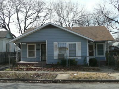 1422 Henderson 2008

