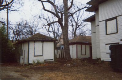 1423 Alston garage apt 2000
Yes, this tiny building was an apartment
