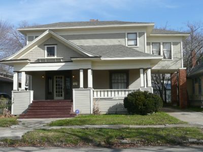 1423 Henderson 2008
