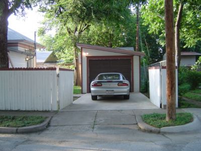 1425 6th garage 2005
