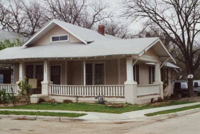 1425 Fairmount 2000
