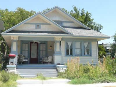 1425 Henderson 2011
