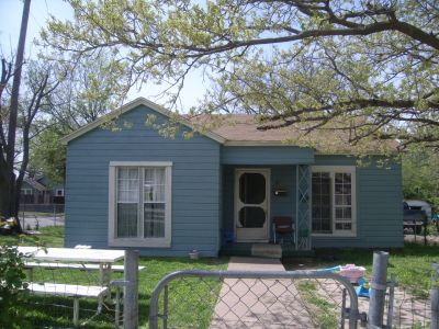 1430 Lipscomb 2010
