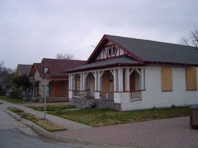 1451 Magnolia 2004
2 houses were moved to 1316/1320 Alston
