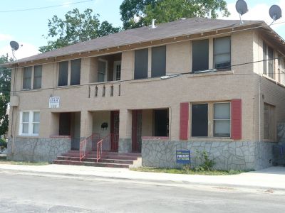 1501 Myrtle building 1 2011
