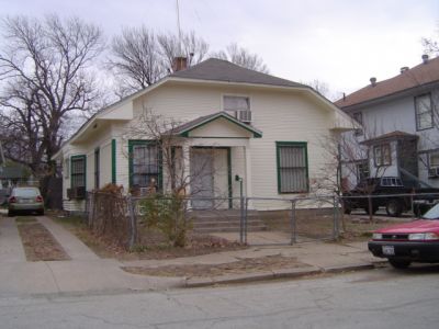 1505 Henderson 2006
