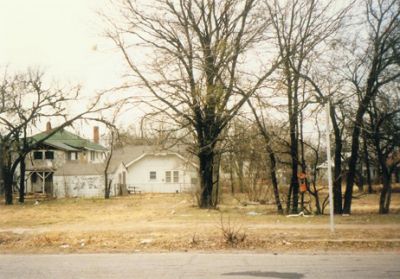 1510 College 1995
